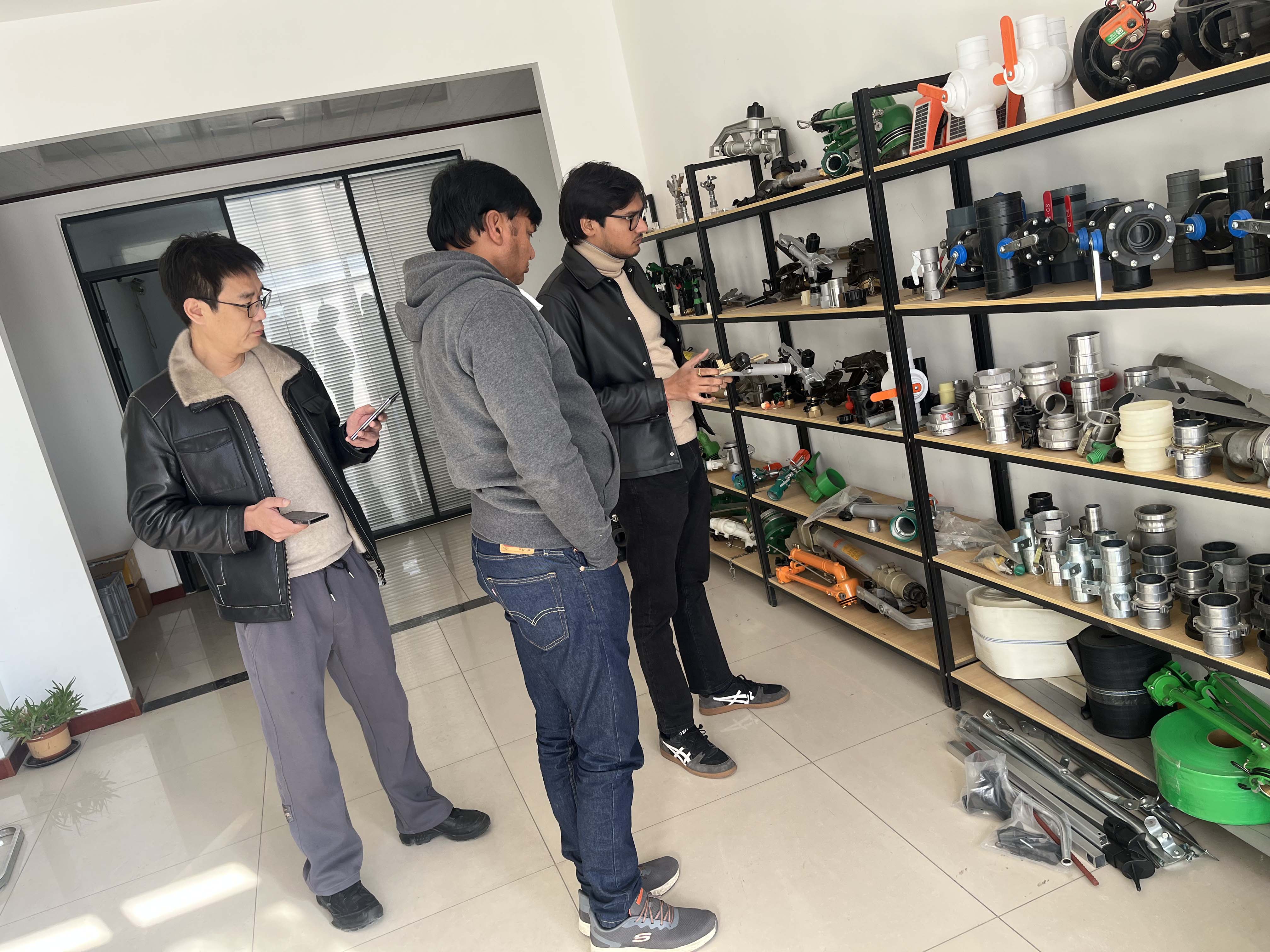 海南NS40 涡轮喷枪获客户青睐 洽谈批量合作